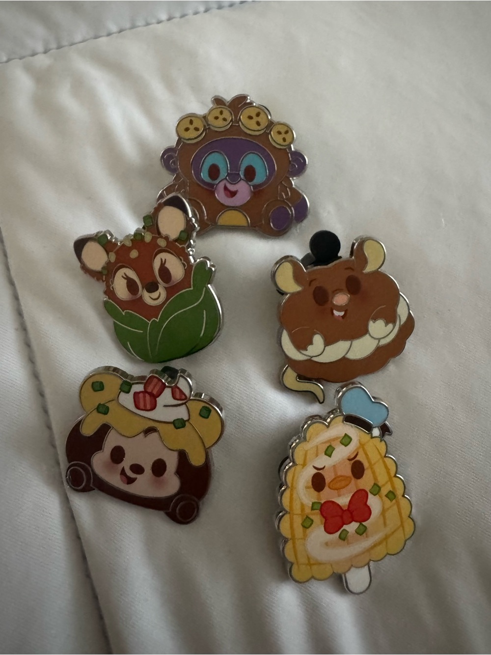 Set of 5 Disney Munchlings Series 2 Mystery Pins
